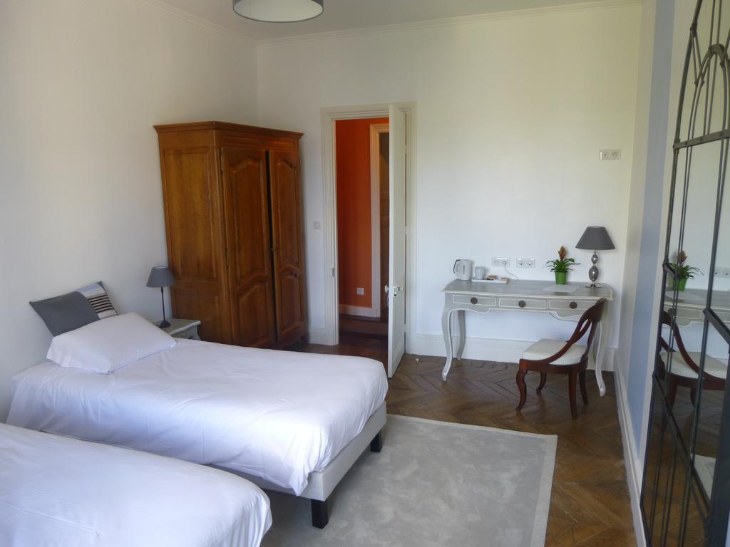 Bed and Breakfast Cedre Et Charme Saint-Branchs Zewnętrze zdjęcie