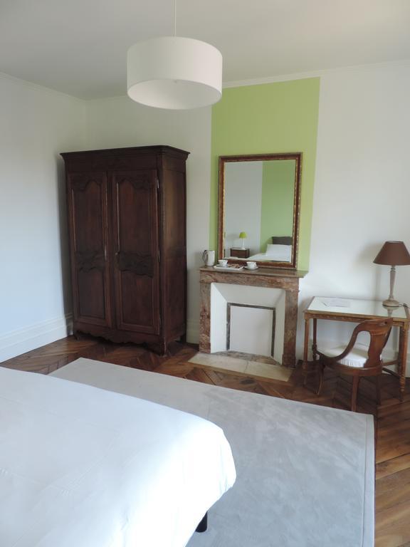 Bed and Breakfast Cedre Et Charme Saint-Branchs Zewnętrze zdjęcie