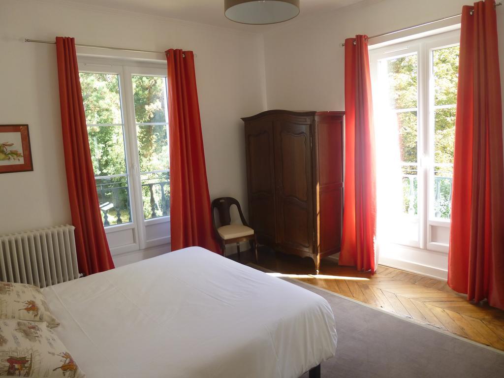 Bed and Breakfast Cedre Et Charme Saint-Branchs Pokój zdjęcie
