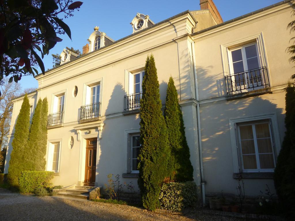 Bed and Breakfast Cedre Et Charme Saint-Branchs Zewnętrze zdjęcie