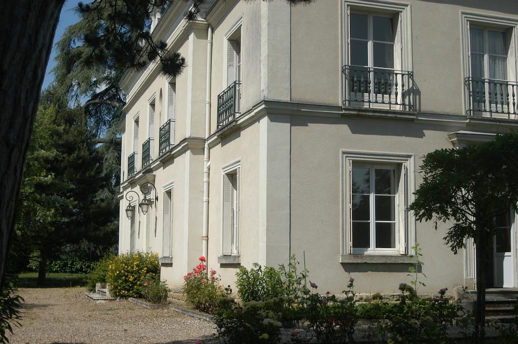 Bed and Breakfast Cedre Et Charme Saint-Branchs Zewnętrze zdjęcie