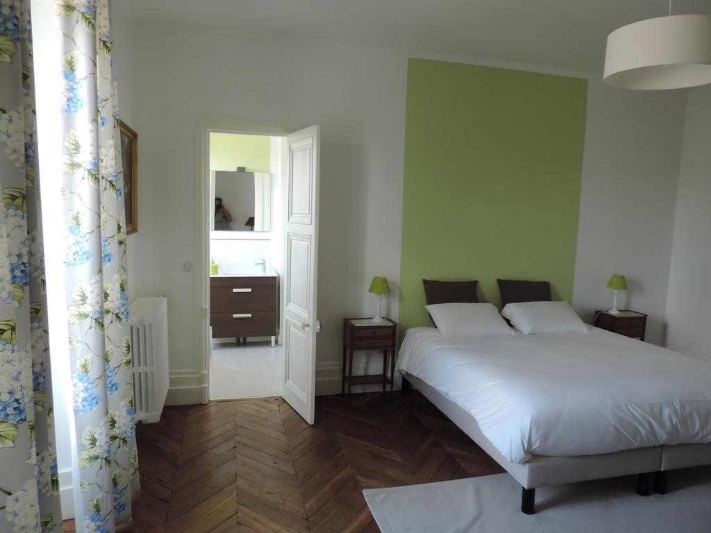 Bed and Breakfast Cedre Et Charme Saint-Branchs Zewnętrze zdjęcie